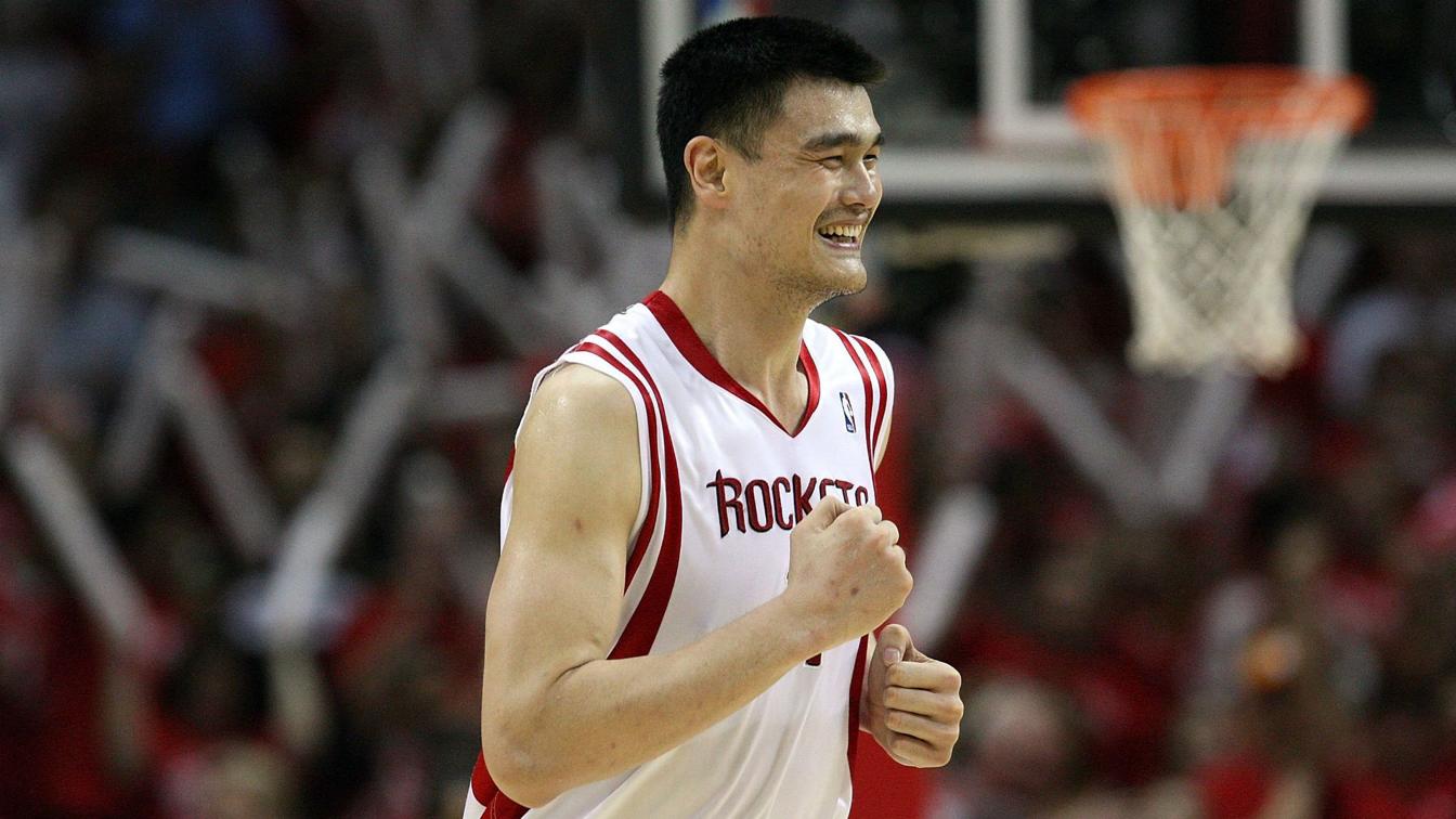 Samye izvestnye basketbolisty YAo Min