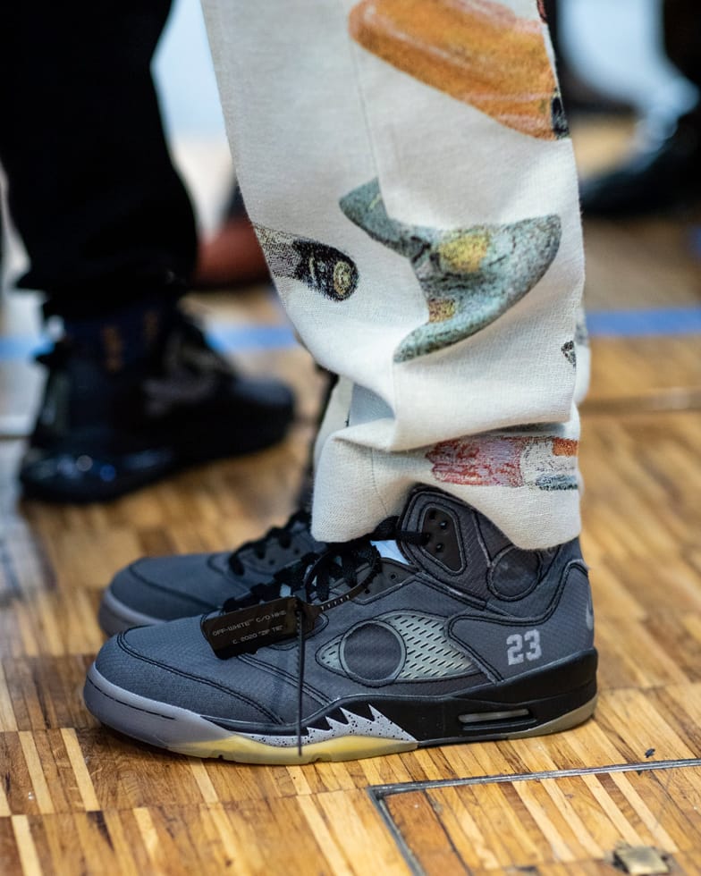 Полный путеводитель по совместным выпускам Nike и Off-White™ для начинающих