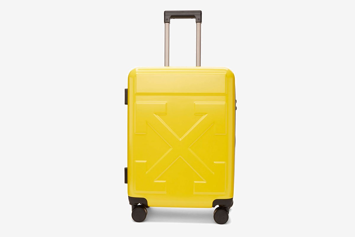 Off-White представил чемоданы «FOR TRAVEL» для ручной клади стоимостью $1030