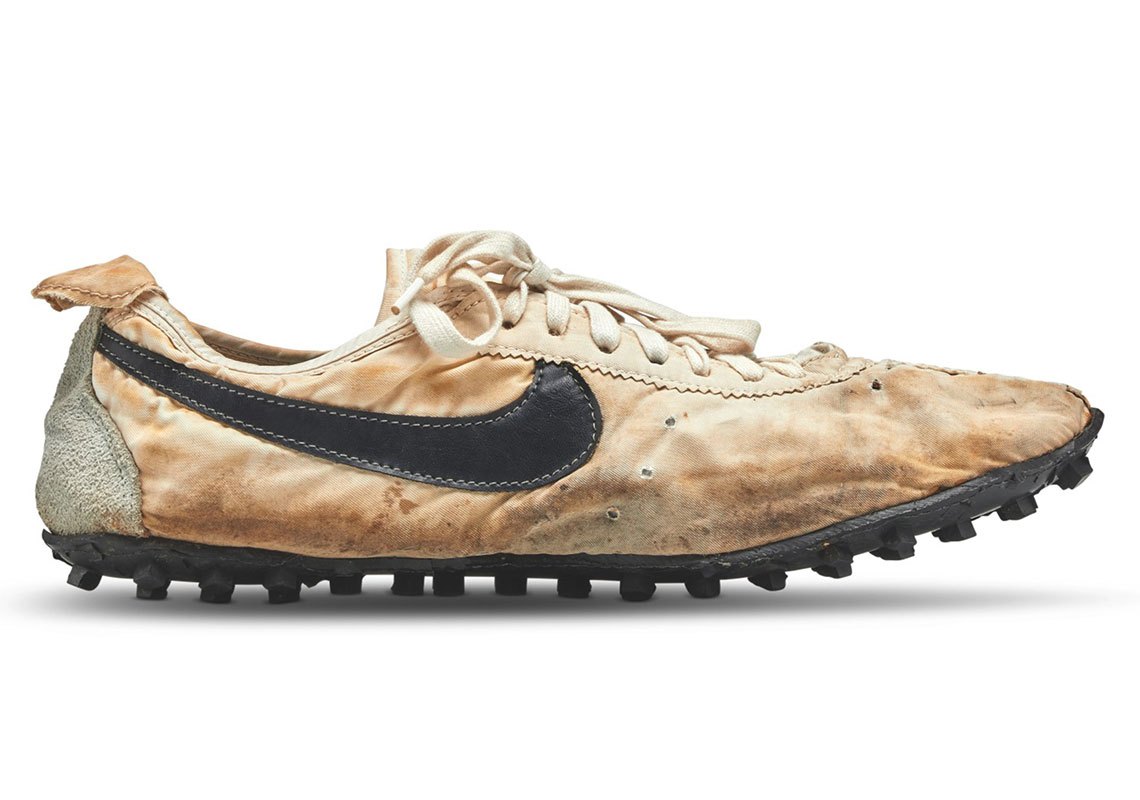 Nike Waffle Racing Flat Moon Shoe 1972 goda