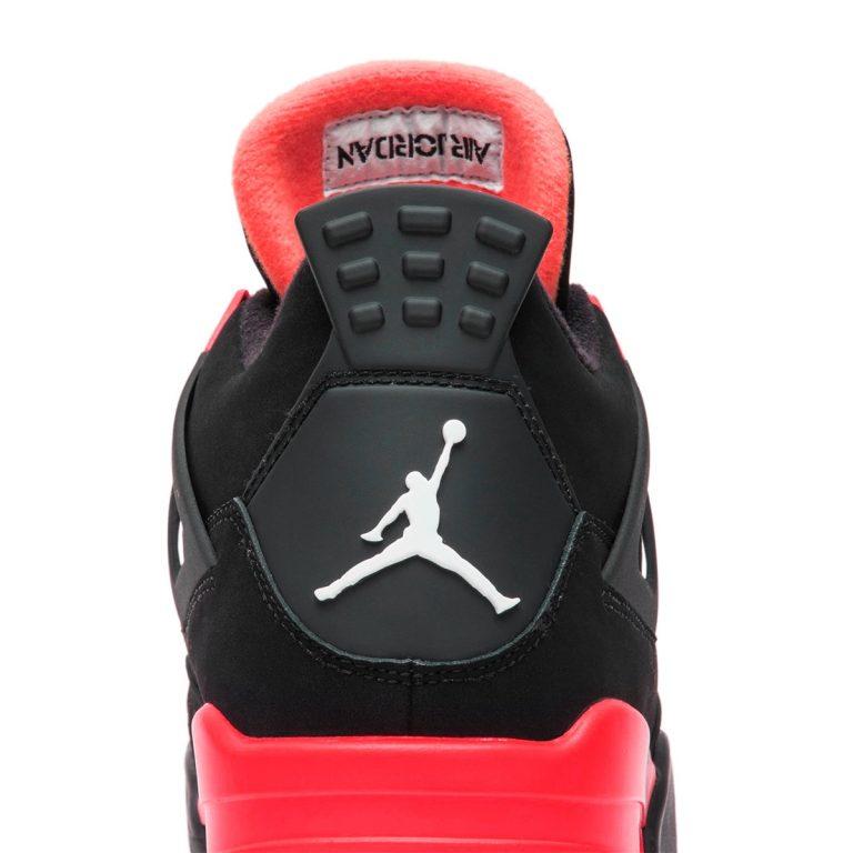 Air Jordan 4 Red Thunder vyjdut v oktyabre 6