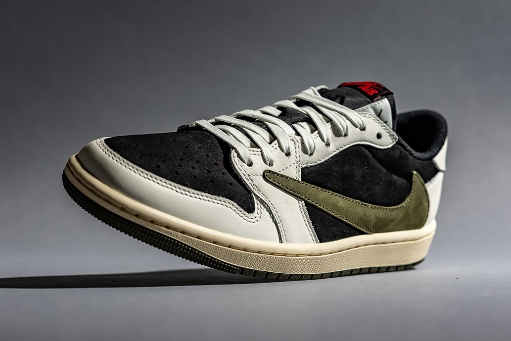 9-Luchshih-krossovok-Air-Jordan-1-Low-na-leto-3