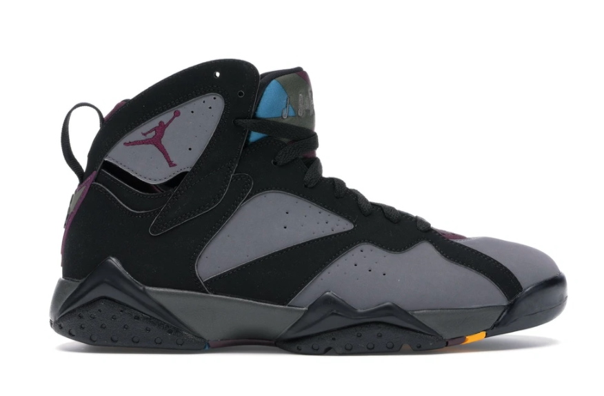 Vasha pervaya para Air Jordan kakie kupit 9