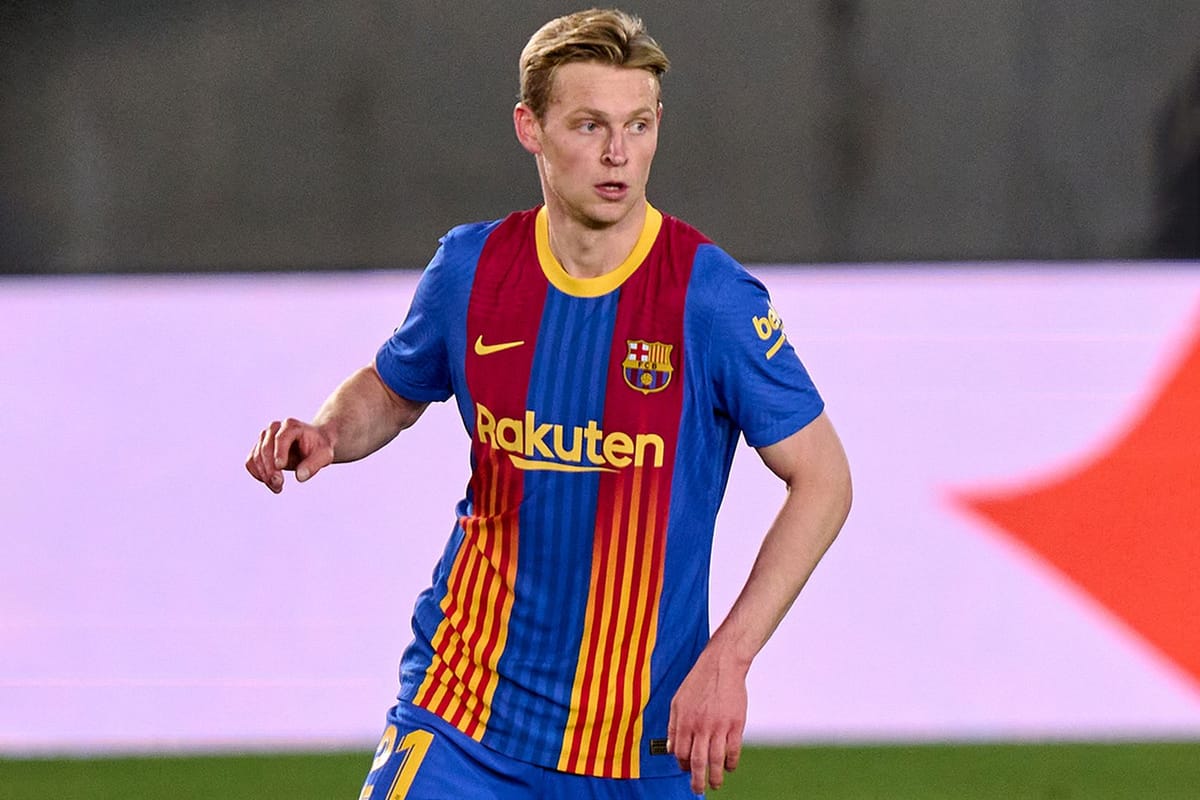 O tom kak industriya futbolnyh dzhersi tselikom i polnostyu shodit s uma