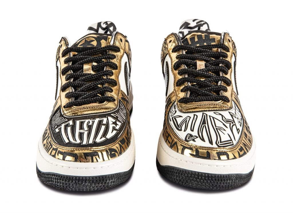 Kompaniya Sothebys sobrala redkie krossovki Nike Air na svoem auktsione The Entourage Collection 6