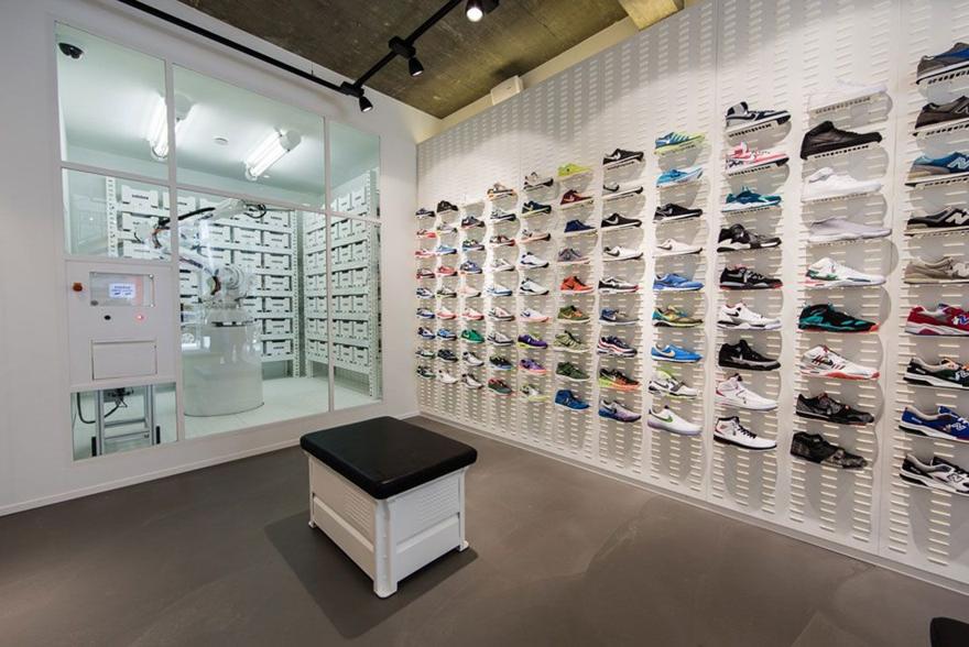 Magaziny krossovok v Berline kotorye stoit posetit Solebox Nurnbergerstrasse 1
