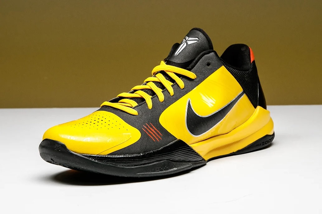Kratkaya-istoriya-serii-Nike-Kobe-Protro-8