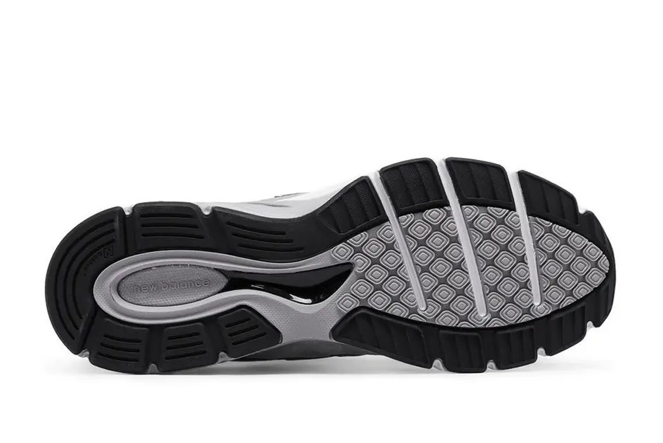 Seriya-New-Balance-990-razbiraem-razlichiya-modelej-22