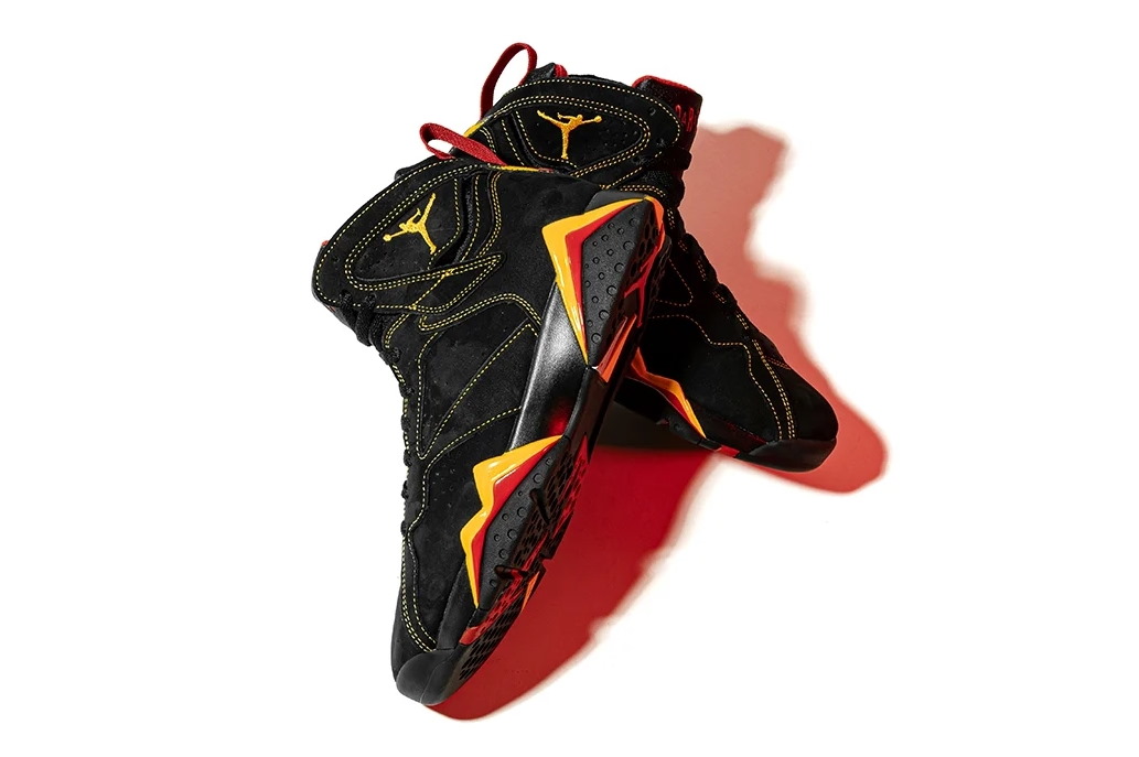 Luchshie-rastsvetki-Air-Jordan-v-oranzhevyh-tonah-10