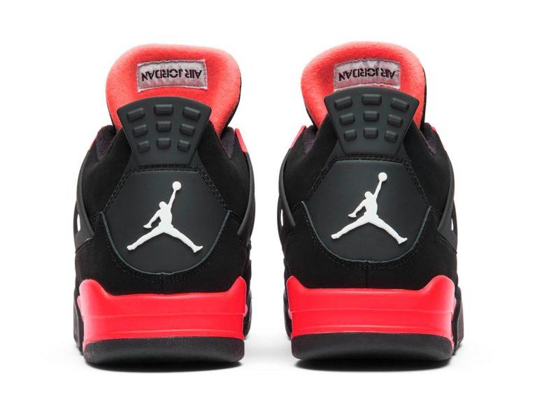 Air Jordan 4 Red Thunder vyjdut v oktyabre 4