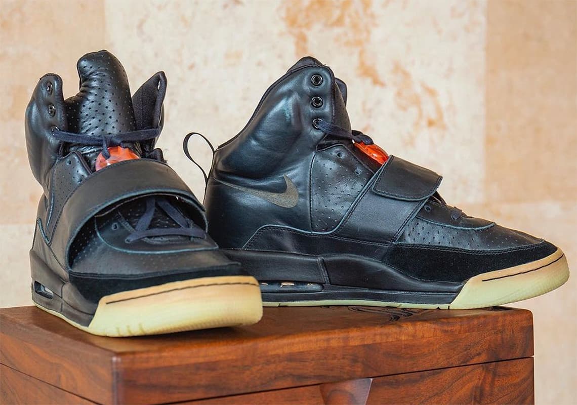 Первые кроссовки Nike Air Yeezy 1 Канье Уэста проданы на аукционе Sotheby’s за $1,8 млн