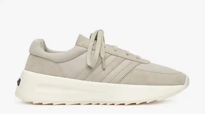Govorim-o-Dzherri-Lorentso-Adidas-i-Fear-of-God-Athletics-3