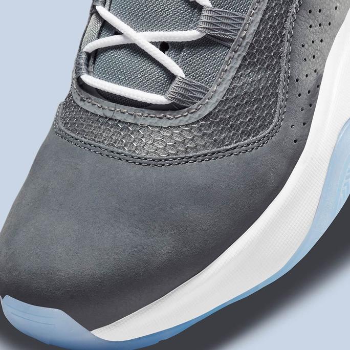 Martovskij reliz Air Jordan 11 CMFT Low v rastsvetke Cool Grey 6