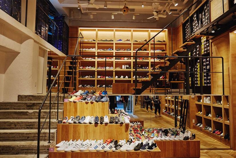 Magaziny krossovok v Tokio kotorye stoit posetit KICKS LAB Harajuku