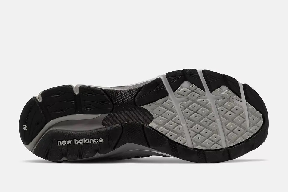 Seriya-New-Balance-990-razbiraem-razlichiya-modelej-21