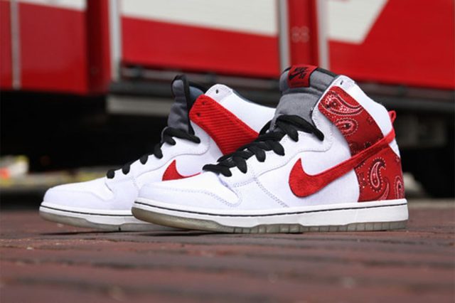 NIKE SB DUNK HIGH 22CHEECH AND CHONG22 min 640x426 1