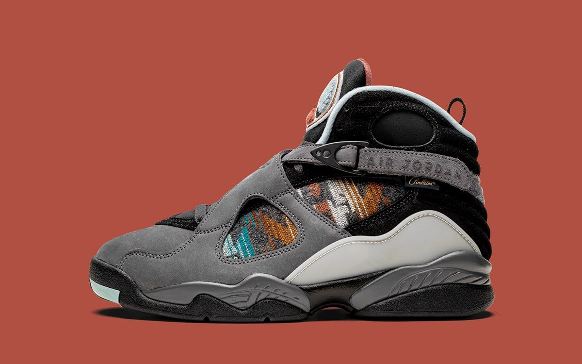 Подробный взгляд на N7 Air Jordan 8
