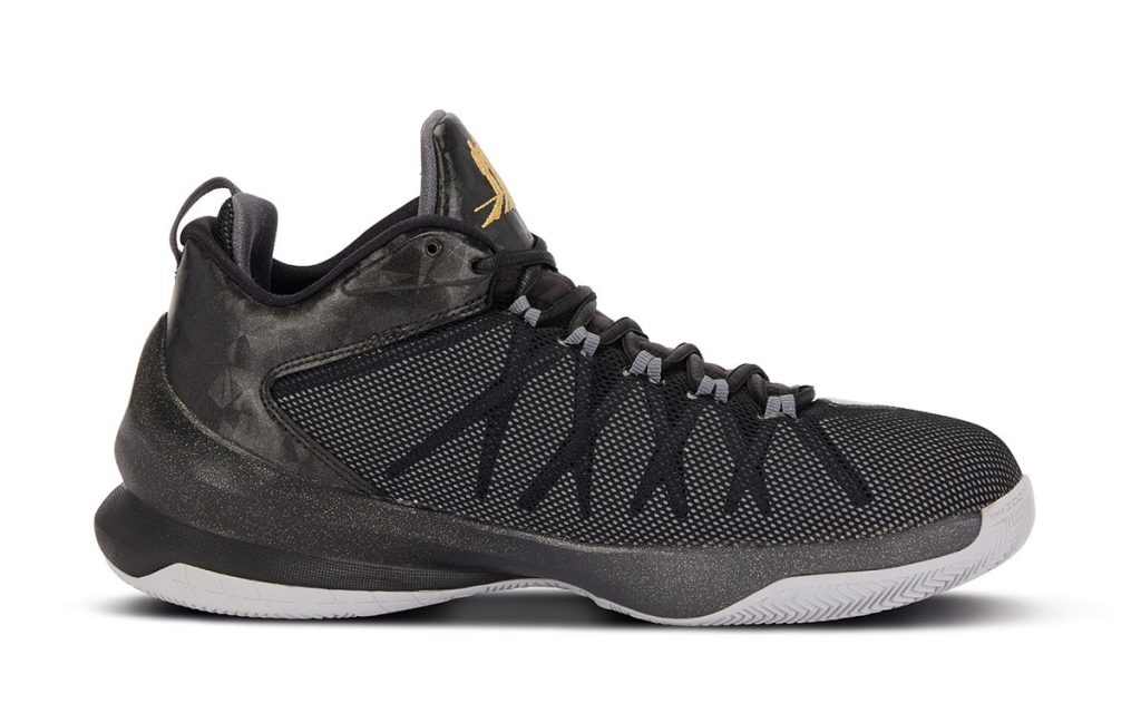 Kompaniya Sothebys sobrala redkie krossovki Nike Air na svoem auktsione The Entourage Collection 33