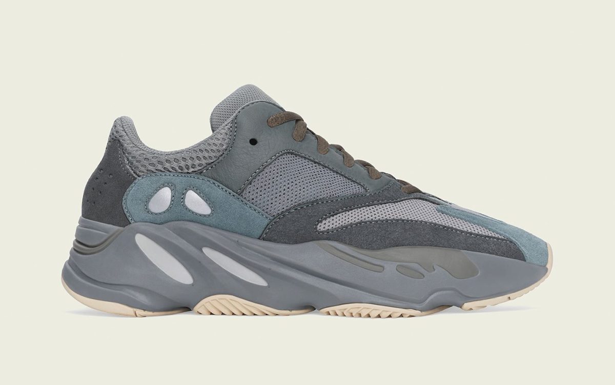 YEEZY 700 «Teal Blue» снова изменили даты выпуска