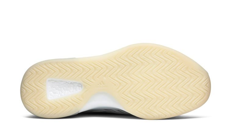 Reliz YEEZY BSKTBL Quantum zaplanirovan na 22 fevralya 4