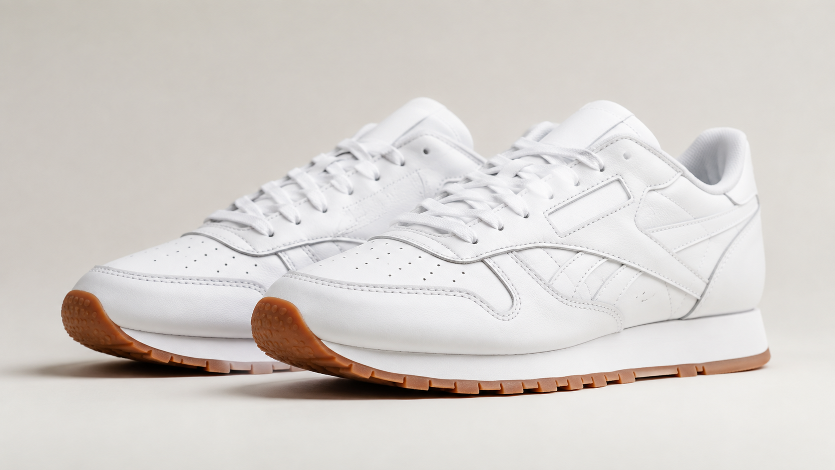 Reebok Classic Leather — силуэт-легенда с 1983 года