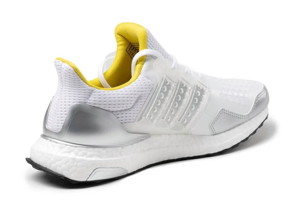 Model LEGO x adidas Ultra BOOST DNA rastsvetku kotoroj mozhno menyat samostoyatelno 4
