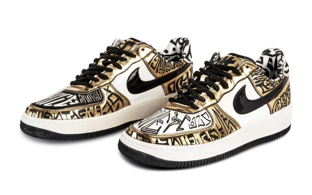 Kompaniya Sothebys sobrala redkie krossovki Nike Air na svoem auktsione The Entourage Collection 2