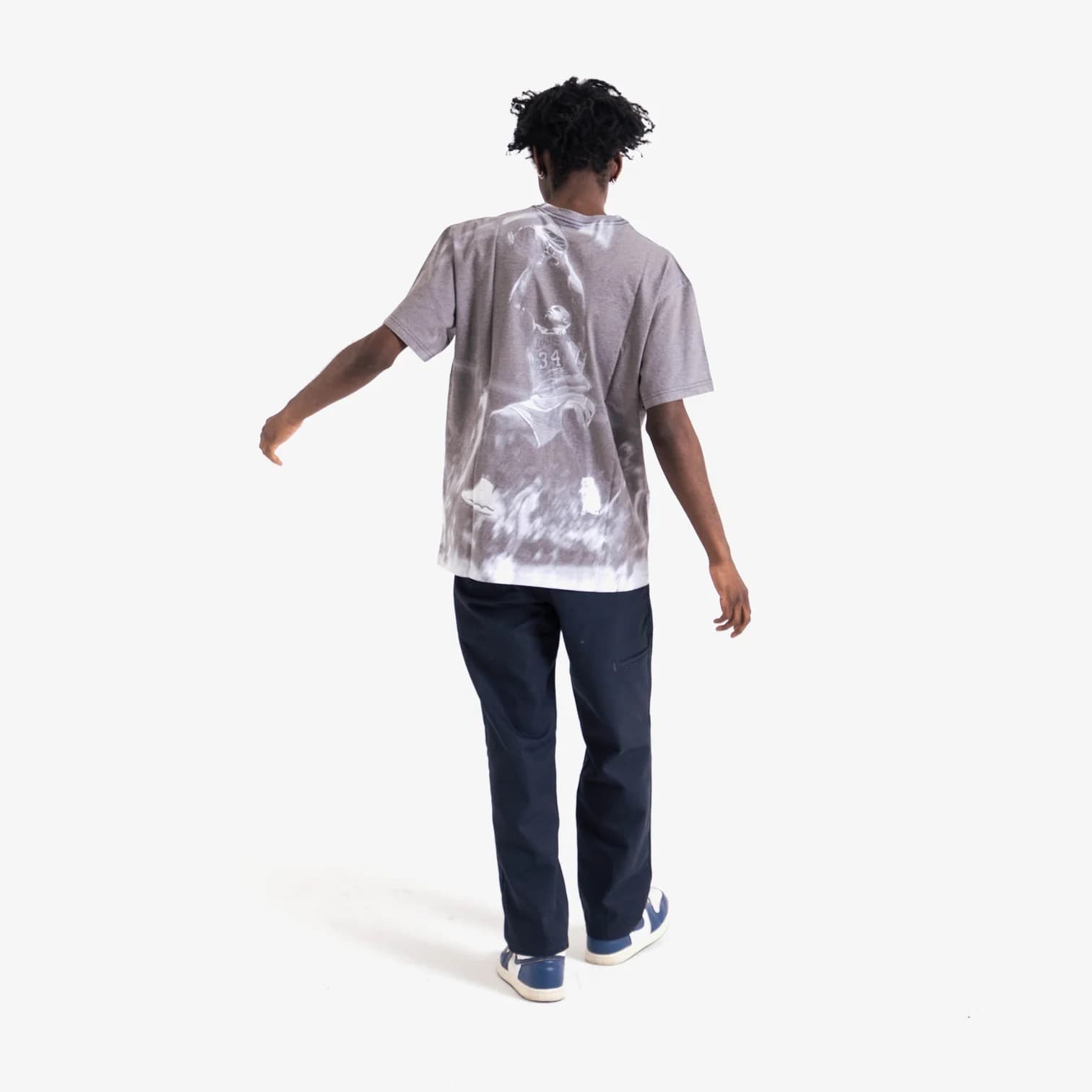 Футболка Mitchell & Ness Shaquille O’Neal Los Angeles Lakers Above The Rim NBA T-Shirt