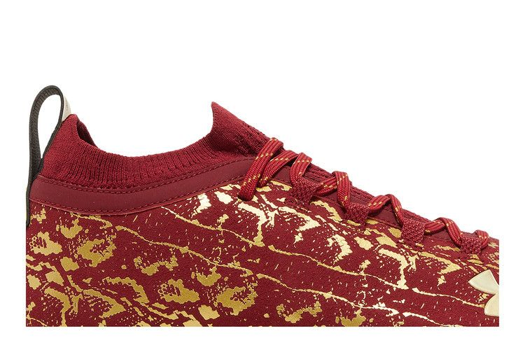 Кроссовки Under Armour Spotlight LUX Suede 2.0 'Dark Red Metallic Gold'