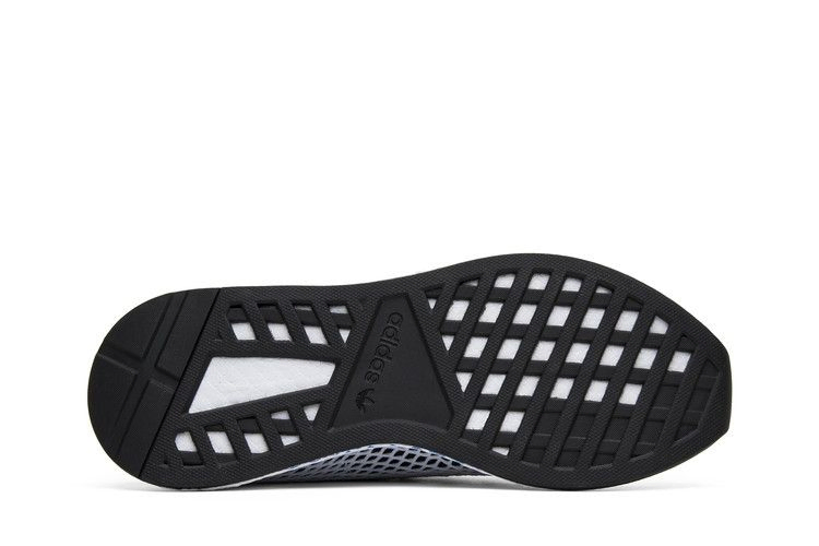 deerupt-black-cq2626_03