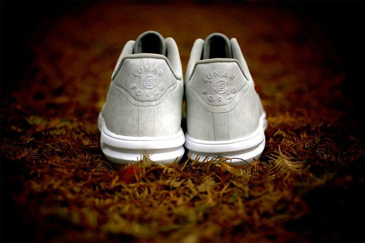 Кроссовки CLOT x Nike  Lunar Force 1 Fuse SP 'Special Box'
