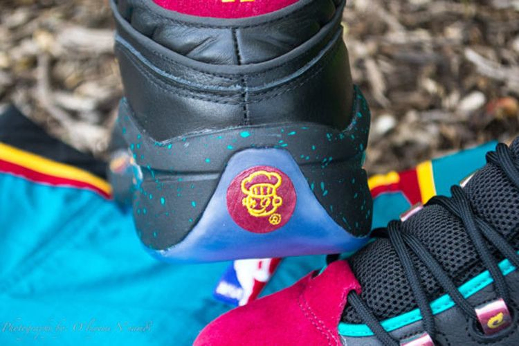 Кроссовки Reebok Question Mid 'Burn Rubber'