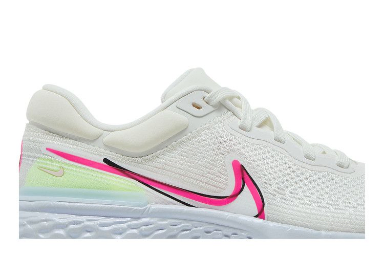 Кроссовки Nike ZoomX Invincible Run Flyknit 'Phantom'
