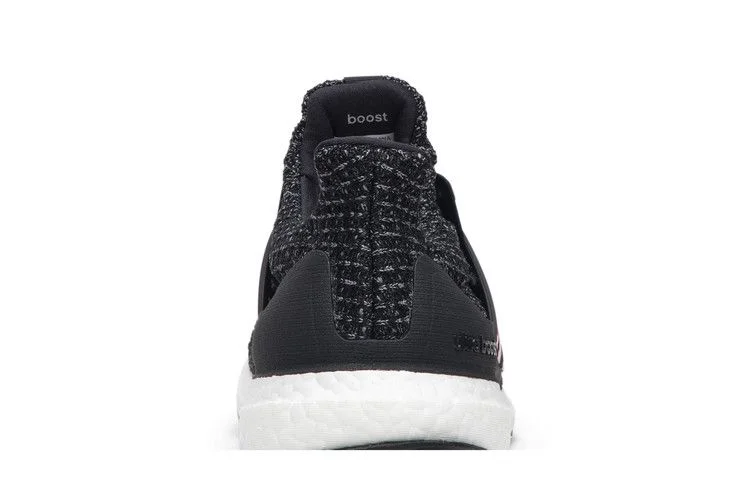 Кроссовки Ren Zhe x adidas UltraBoost 4.0 'Chinese New Year'