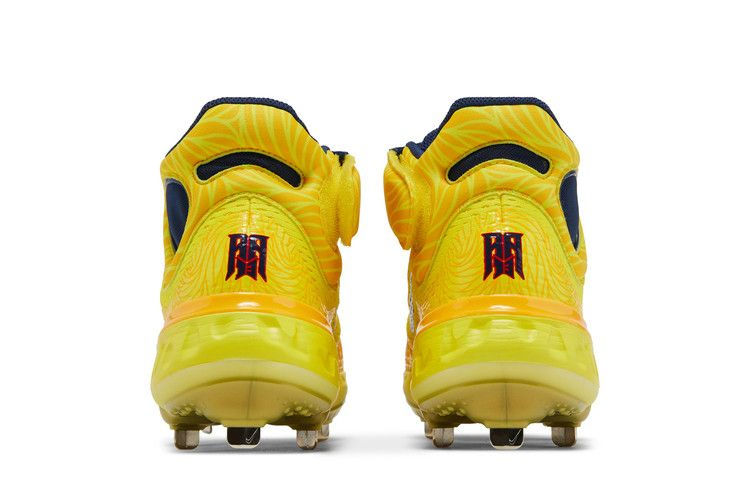 Кроссовки Nike Alpha Huarache Elite 4 Mid 'Ronald Acu√±a Jr.' PE