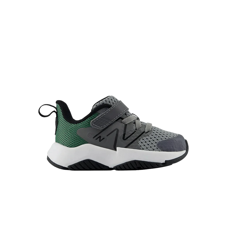 Krossovki-New-Balance-Rave-Run-V2-Bungee-Toddler-Castlerock