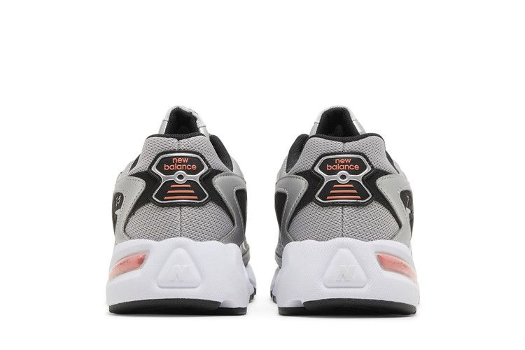 Кроссовки New Balance 725v1 'Metallic Silver Raincloud'