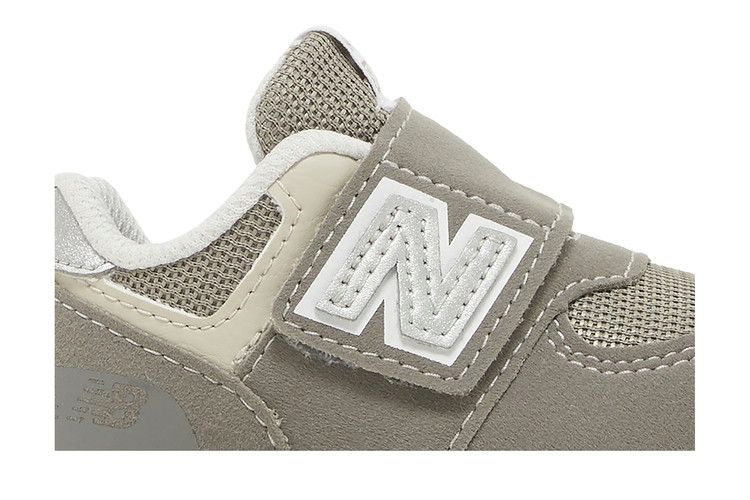 Кроссовки New Balance 574 New-B Hook & Loop Toddler 'Rain Cloud Silver Metallic'