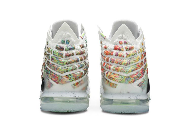 Кроссовки Nike LeBron 17 'Air Command Force'