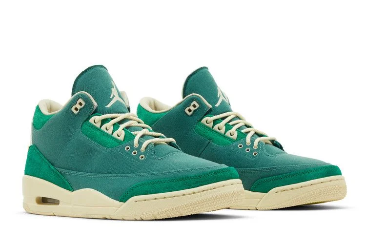 Krossovki-Nina-Chanel-Abney-x-Wmns-Air-Jordan-3-Retro-SP-Bicoastal-7