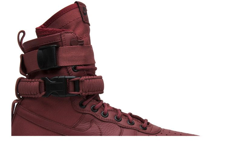 Кроссовки Nike Wmns SF Air Force 1 High 'Cedar'