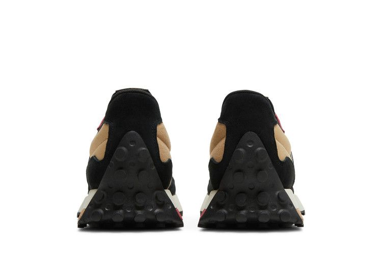 Кроссовки New Balance 327 'Chinese New Year - Black Workwear'