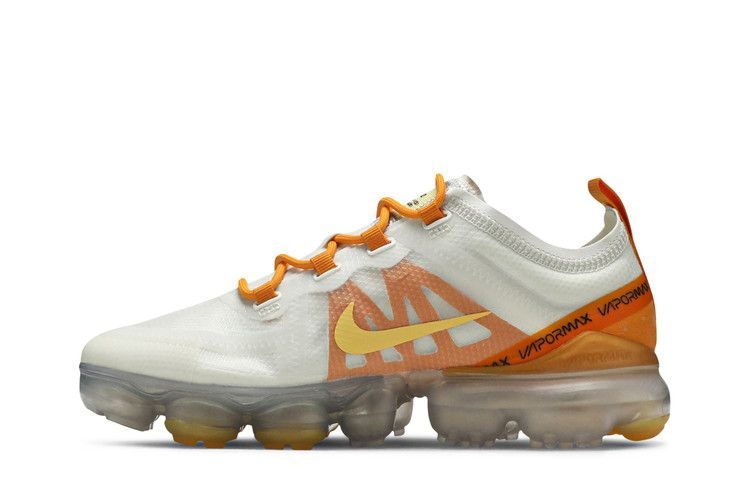 wmns-air-vapormax-2019-white-orange-ar6632-102_02