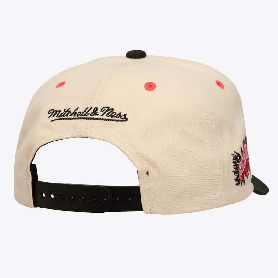 Бейсболка Mitchell & Ness Cream Cincinnati Reds Overspray Pro Crown Snapback Hat
