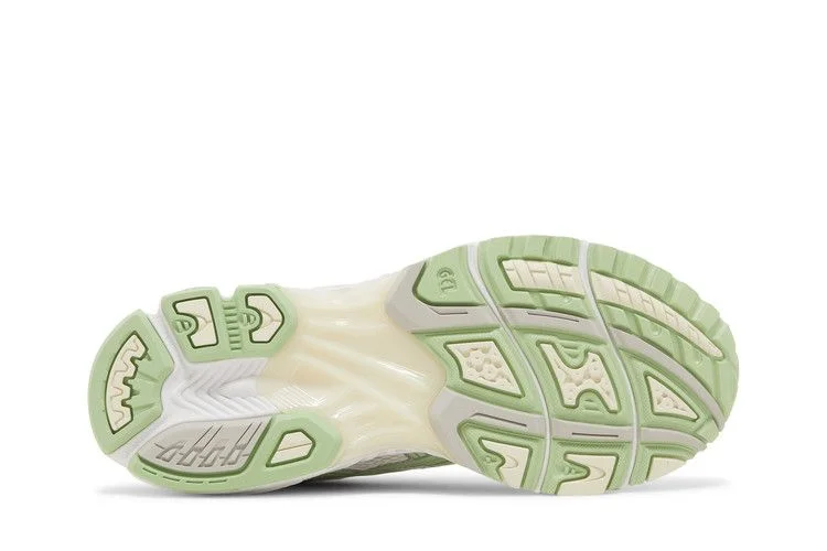 Кроссовки ASICS Wmns Gel Kayano 14 'White Jade'