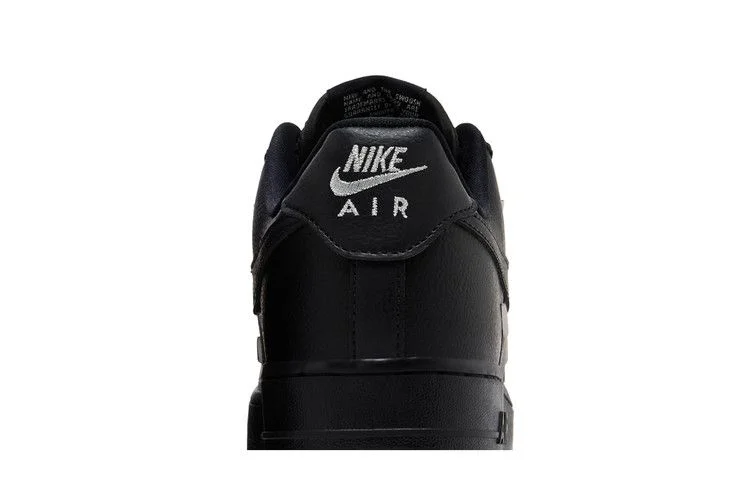 Кроссовки Nike Wmns Air Force 1 '07 LX 'Black Silver Mini Swoosh'