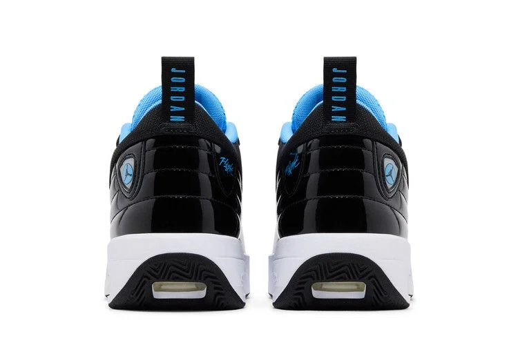 Кроссовки Air Jordan Max Aura 6 'Black University Blue'