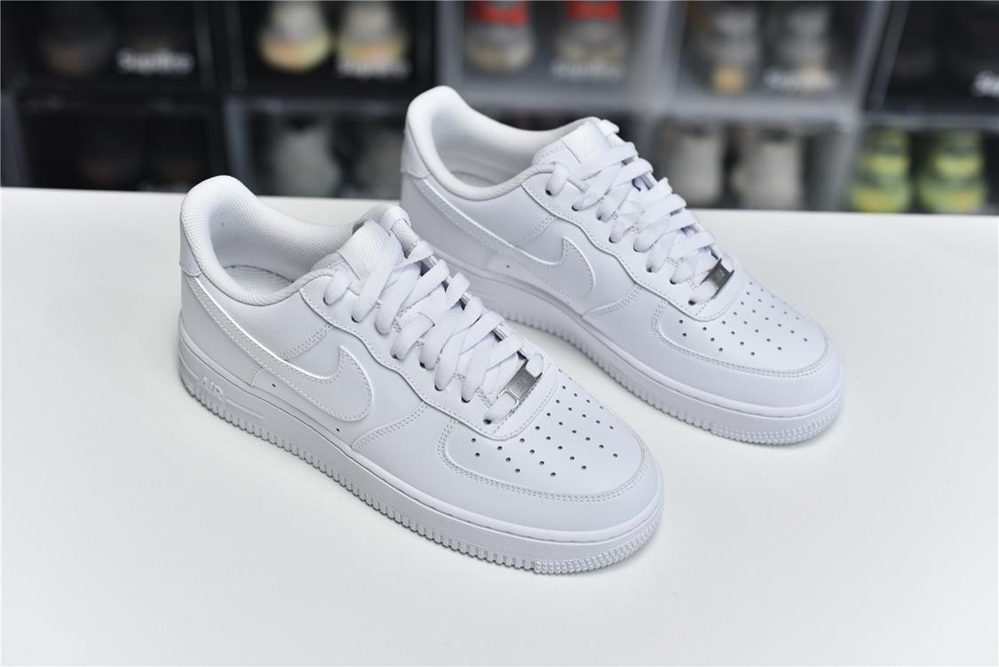 Nike-Air-Force-1-Low-White-07-9