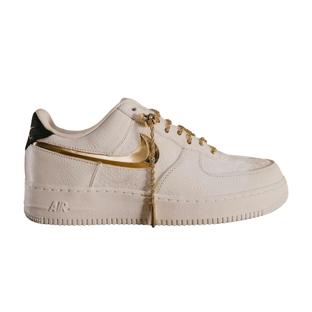 Krossovki-Victor-Solomon-x-Nike-Air-Force-1-Low-Sunset-Strip