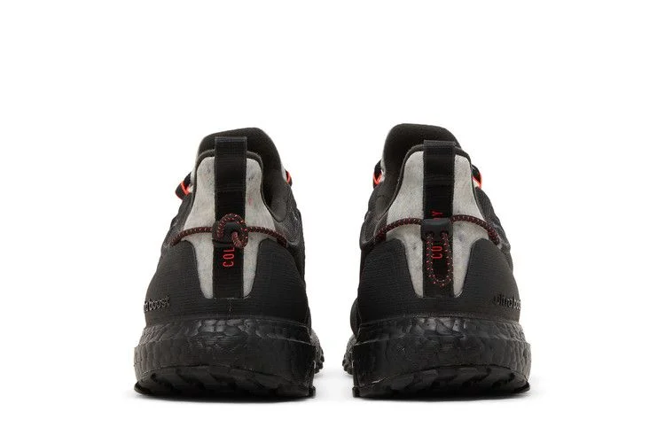 Кроссовки adidas UltraBoost Cold.RDY Lab 'Black Carbon'